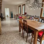 Casa Rossa Vista Canale Lejlighed *
